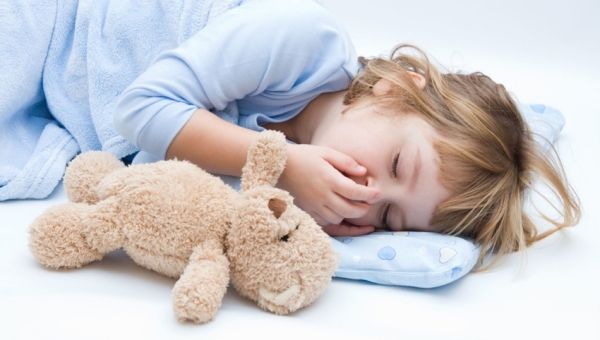 Experto abordará trastornos respiratorios del sueño y su impacto en la población pediátrica